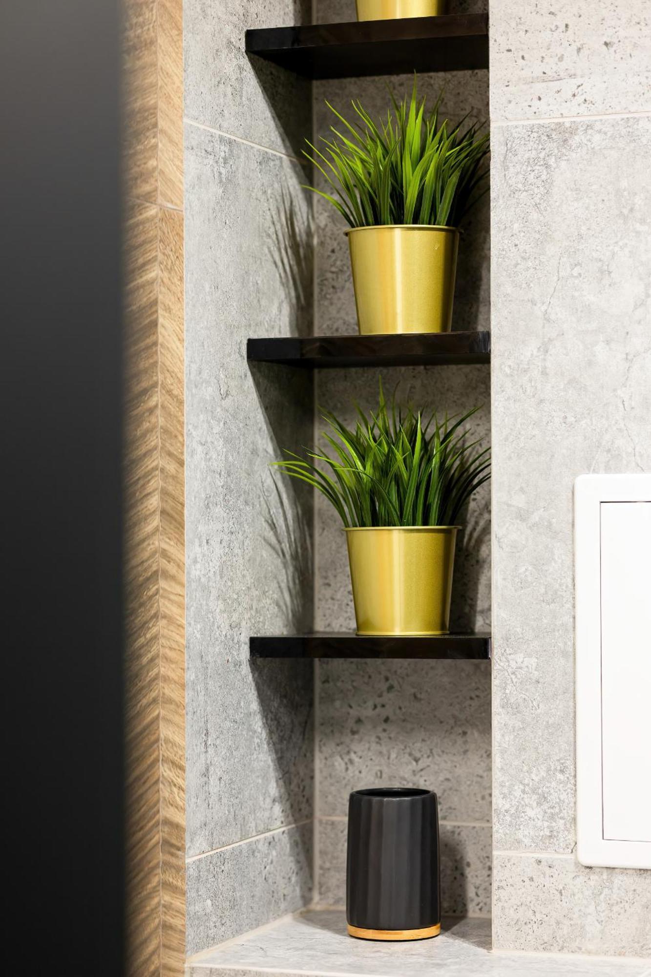 Modern Black & Wooden Apartment Warsaw Near The Airport By Noclegi Renters Kültér fotó